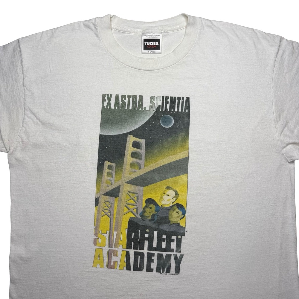 Vintage 90s Star Trek Ex‎ Astra Scientia shirt